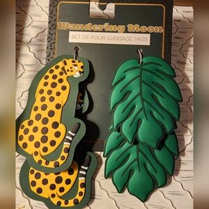 NWT Wandering Moon Luggage Tags Set Of 4